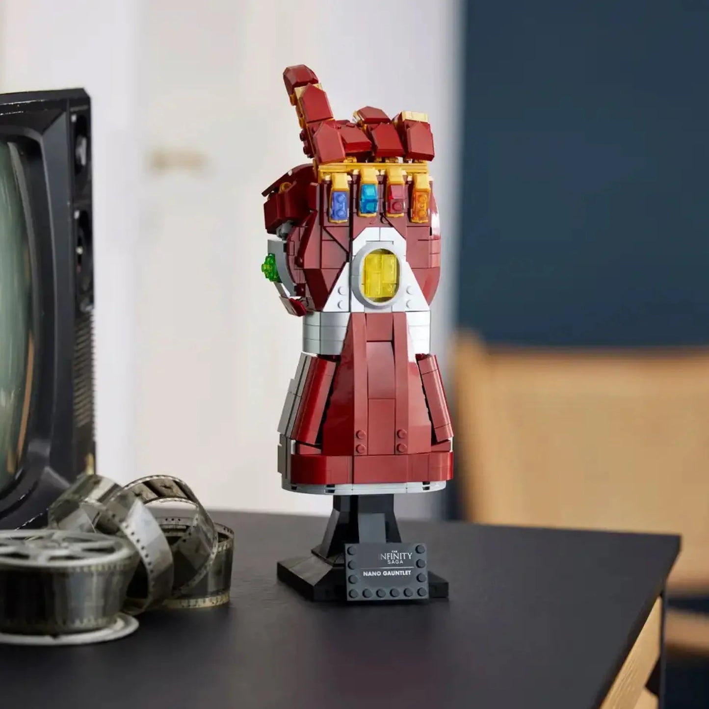 Manopla de Nanotecnologia da Marvel (675 peças)