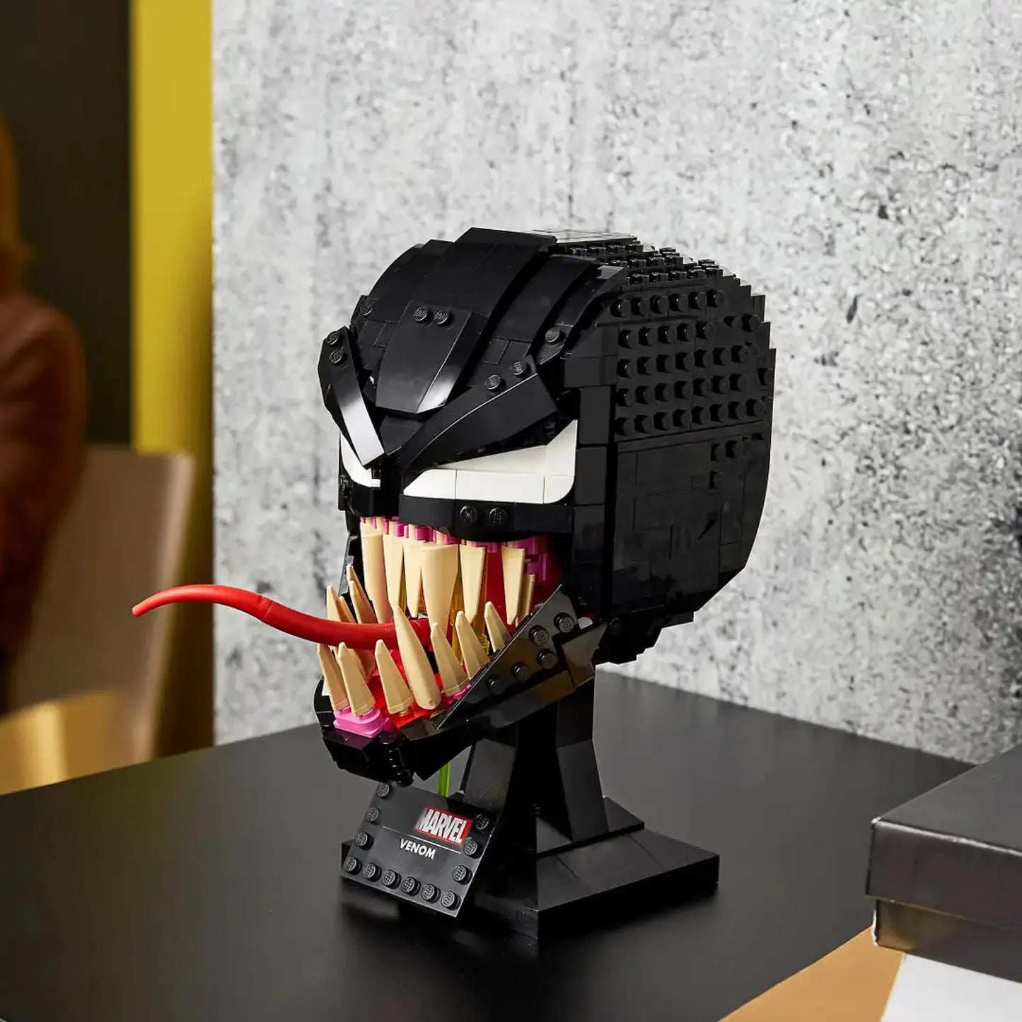 Venom (565 peças)