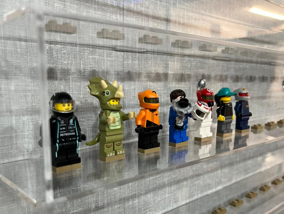 Expositor de Acrílico - 90 Minifiguras