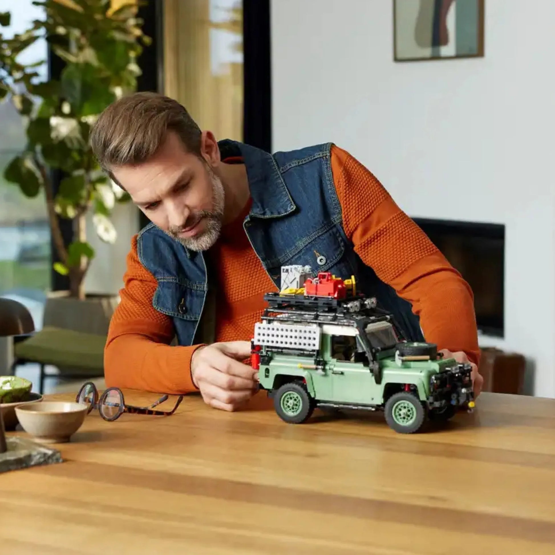 Land Rover Defender 90 (2336 pçs) - Brics Craft